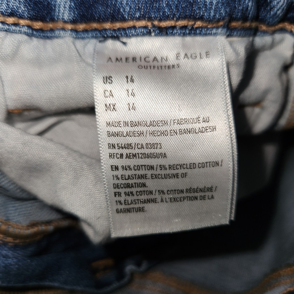 American Eagle Stretch Mom Shorts High Rise Sz 12 - Picture 4 of 7